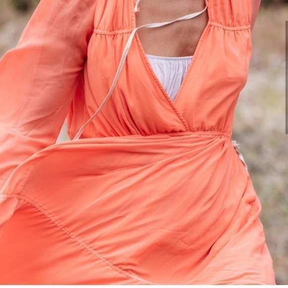 Hot as hell hell lovin lindhah dress Sz L - Picture 6 of 9